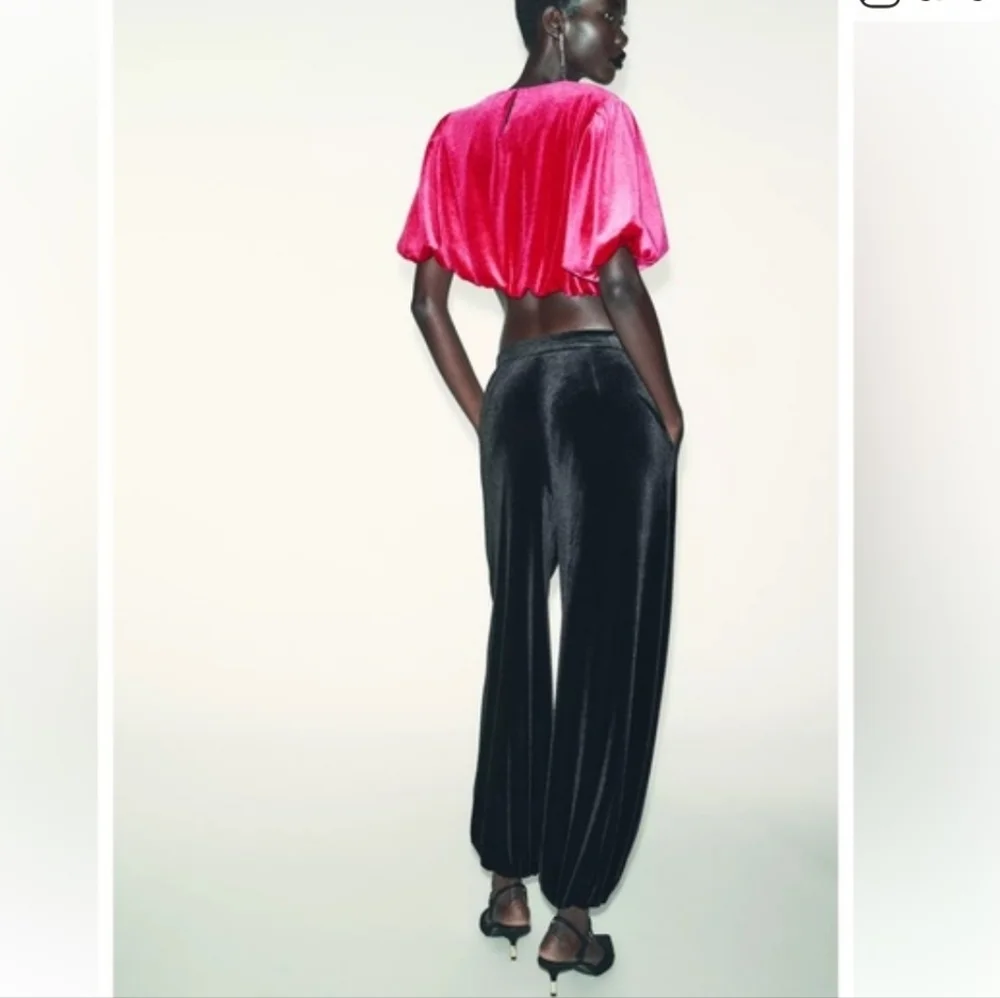 ZARA VELVET BALLOON PANTS SIZE M L